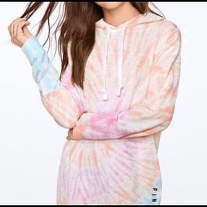 NWT VS Pink Tie Dye Pullover Hoodie